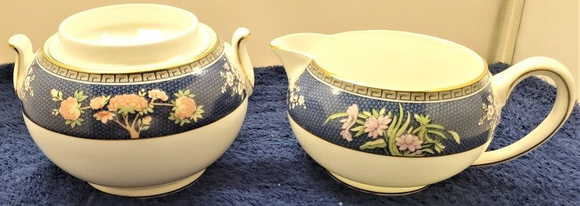 Wedgwood Blue Siam Creamer (146) with Sugar Bowl & Lid (146) LK