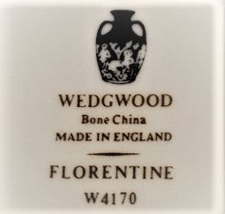 Wedgwood Florentine Dark Green (W4170) Square Handled Cake Plate