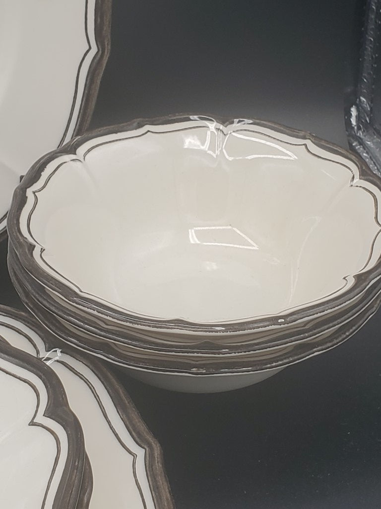 Metlox Poppytrail Vernon La Mancha 3 - 5 Piece Place Settings LK