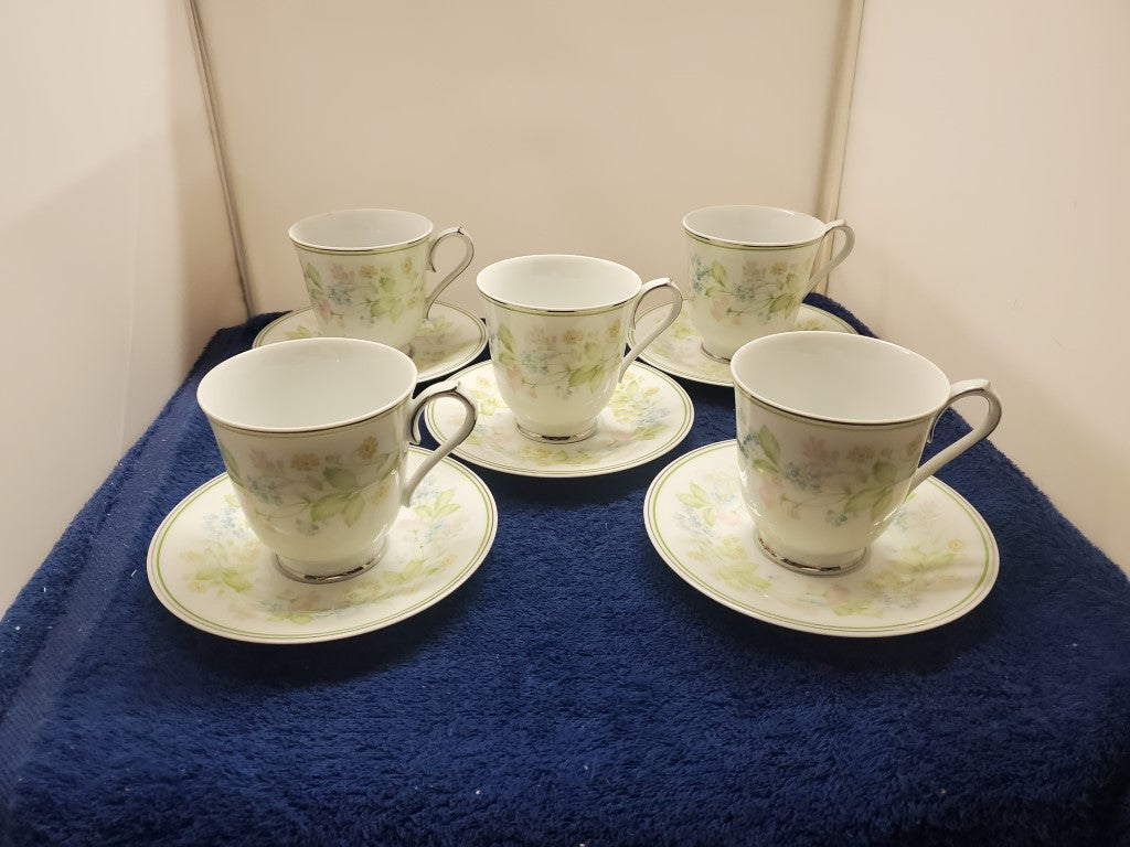 Set of 5 Noritake Essence Cup & Saucer Sets LK