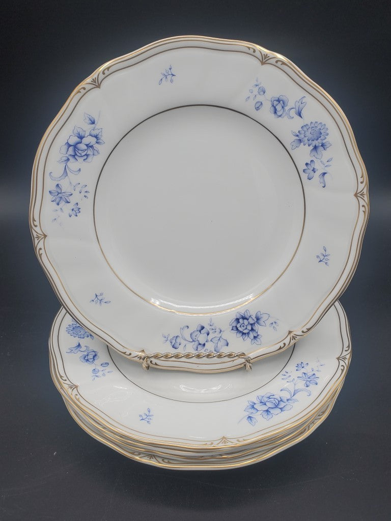 Set of 5 Wedgwood Ashbury Dinner Plates