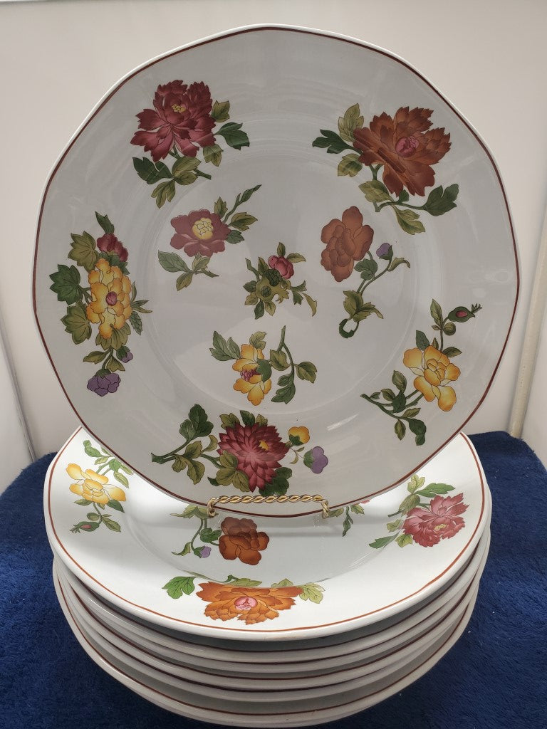 Set of 4 Wedgwood Kimono Dinner Plates LK