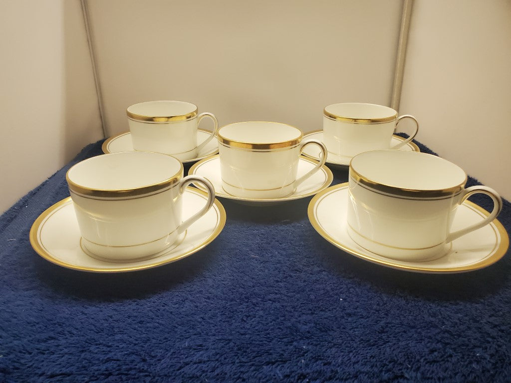 Set of 5 Coalport Connoisseur Flat Cup & Saucer Sets LK