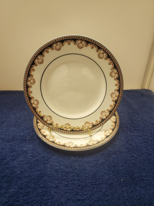 Set of 2 Wedgwood Medici Bread & Butter Plates