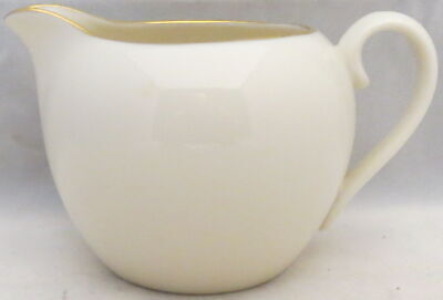 Lenox Creamer