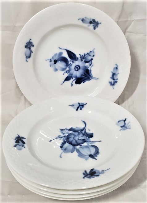 Set of 5 Royal Copenhagen Blue Flowers Braided Bread & Butters (8092)