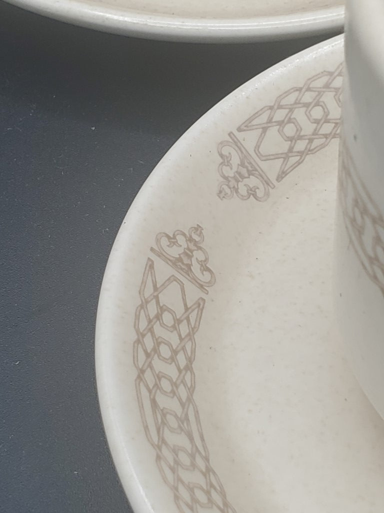 Set of 6 Lenox Sandpiper Cup & Saucer Sets LK