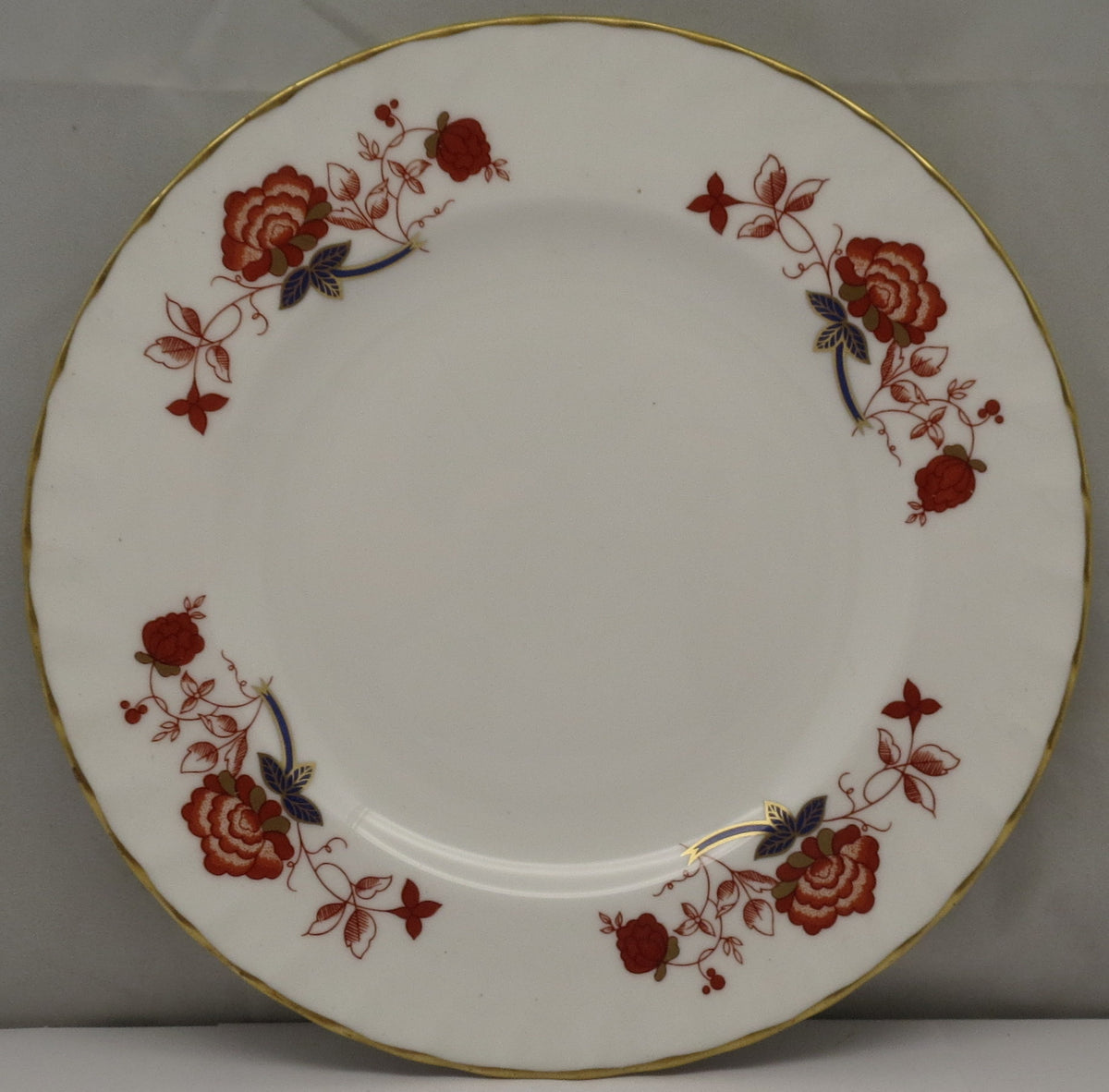 Set of 4 Royal Crown Derby Bali (Boston Shape, Swirl) Dinner Plates