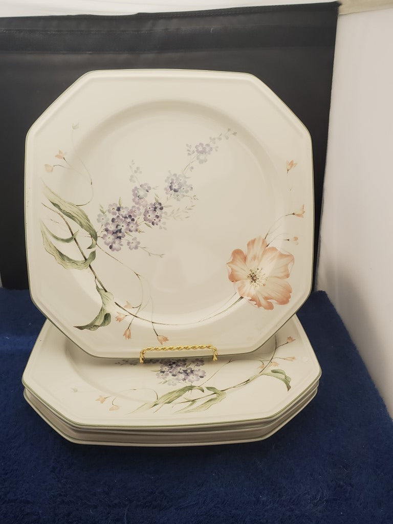 Set of 4 Mikasa Amsterdam Square Dinner Plates LK