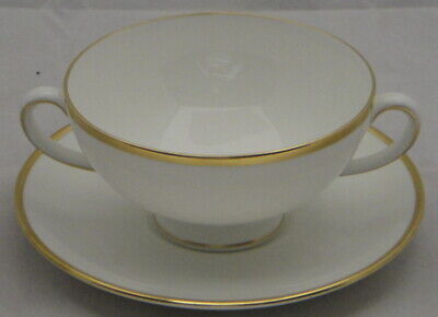 Set of 4 Wedgwood California Footed Cream Soup Bowls & Saucers Sets