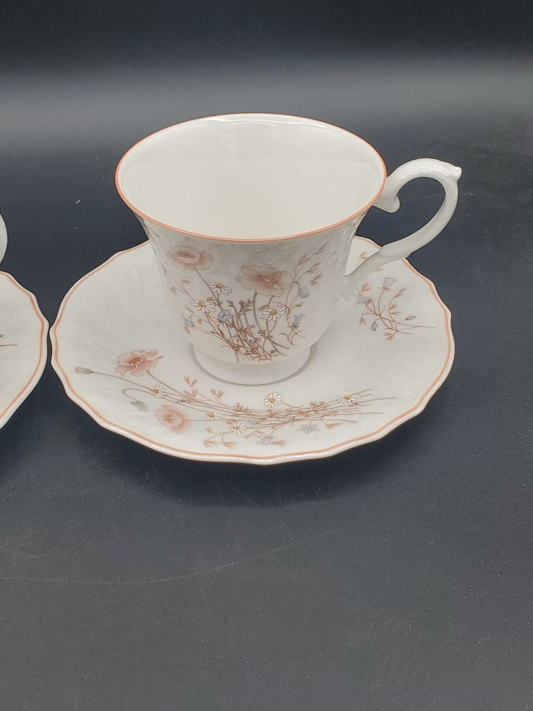 Set of 2 Royal Doulton Brienne Cup & Saucer Sets LK