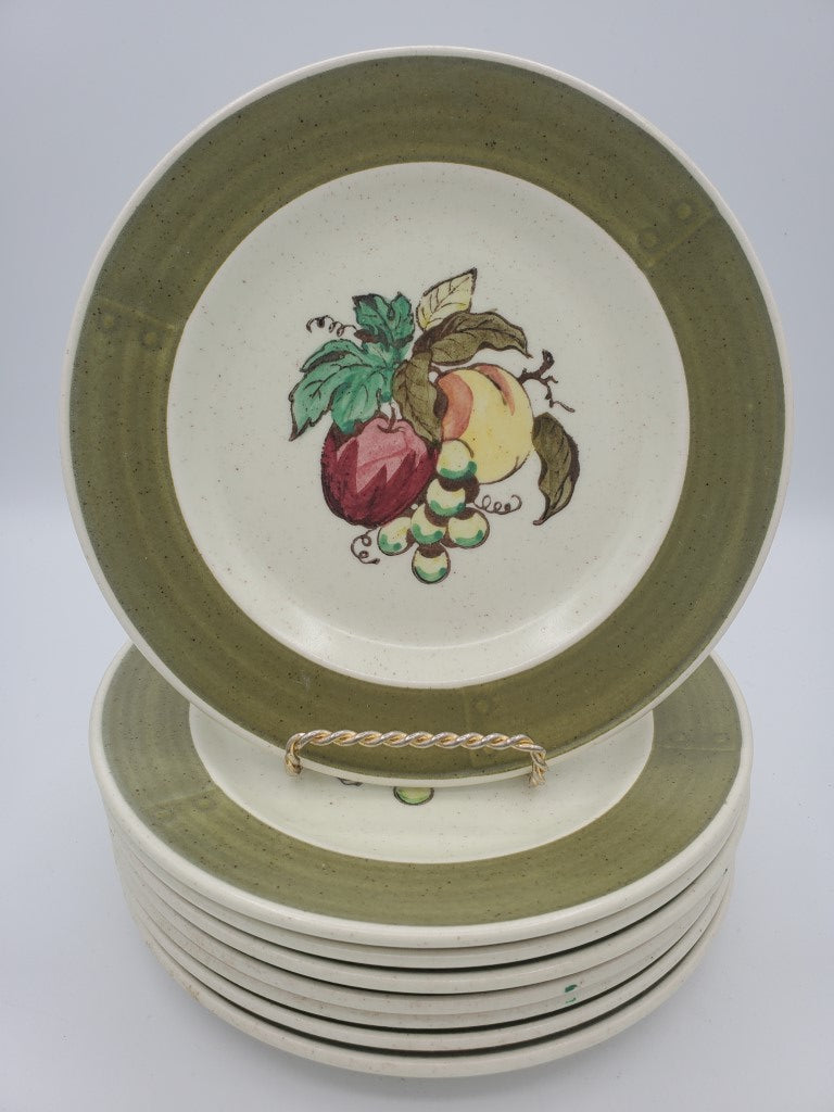 Set of 7 Metlox - Poppytrail - Vernon Provincial Fruit Green Dinner Plates LK