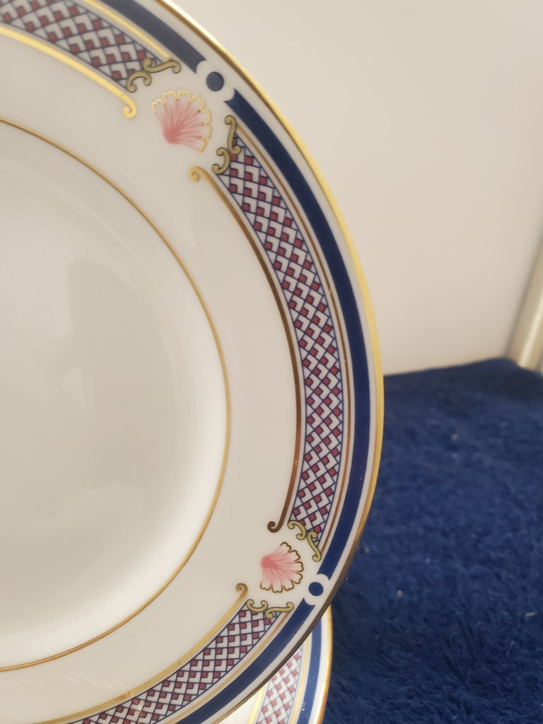 Set of 4 Wedgwood Waverley Bread & Butter Plates LK