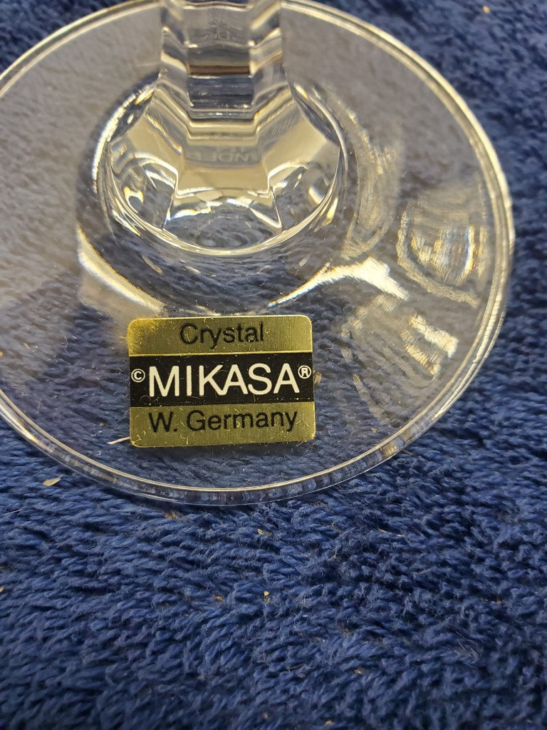 Set of 4 Mikasa Vanderbilt Water Goblets LK