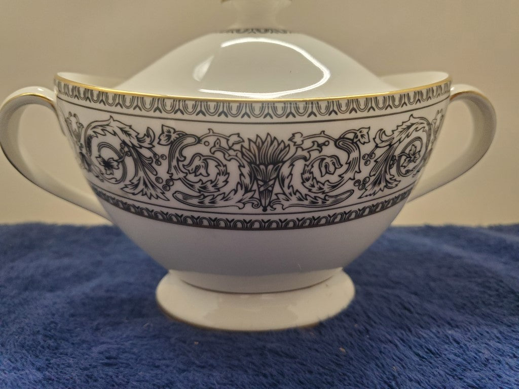 Royal Doulton Baronet Sugar Bowl with Lid LK