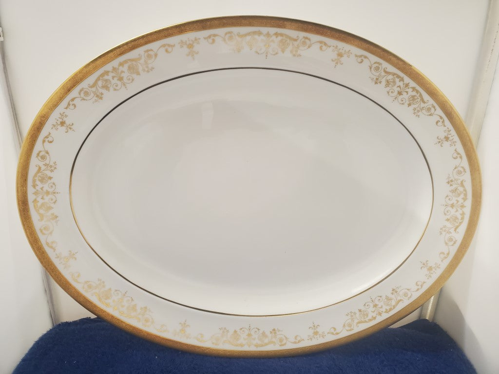 Royal Doulton Belmont 16" Oval Serving Platter LK