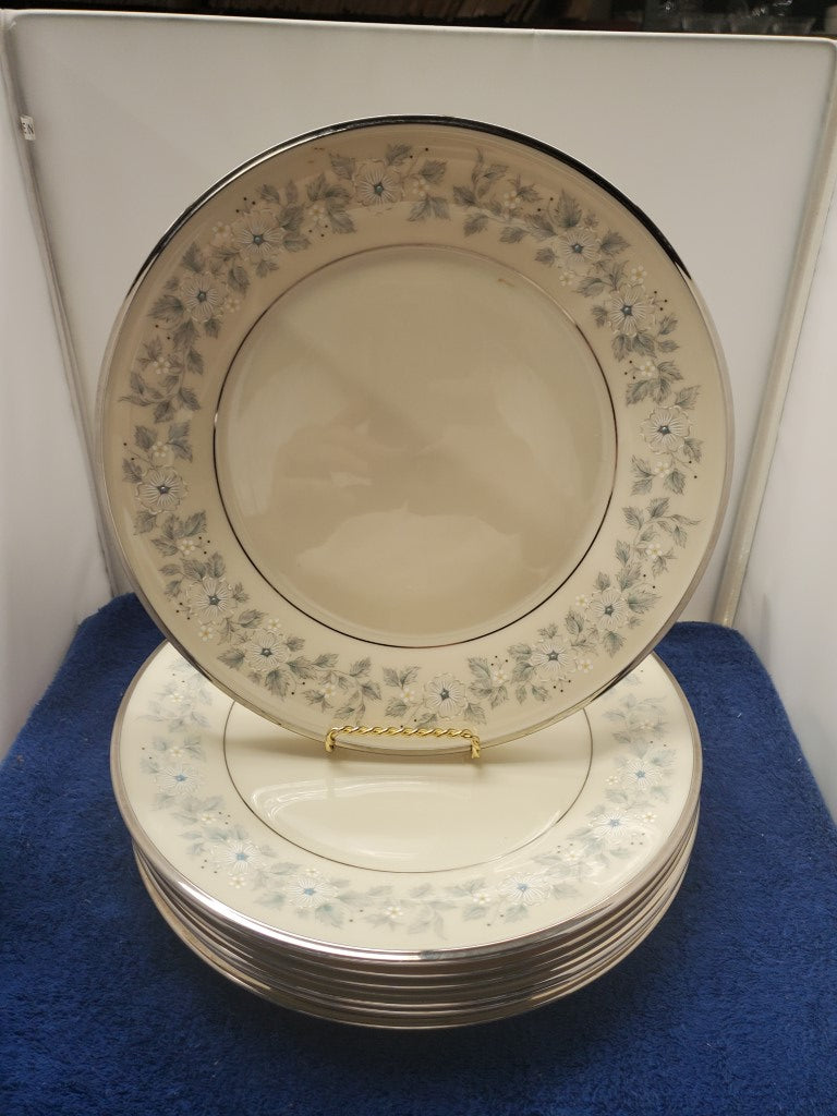 Set of 7 Lenox Windsong Dinner Plates LK