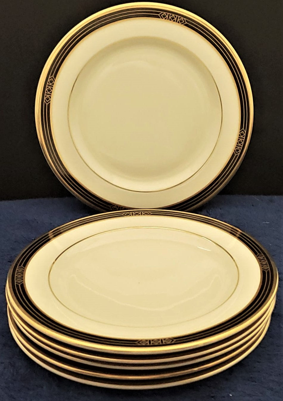 Set of 6 Lenox Langdon Gate Bread & Butter Plates –