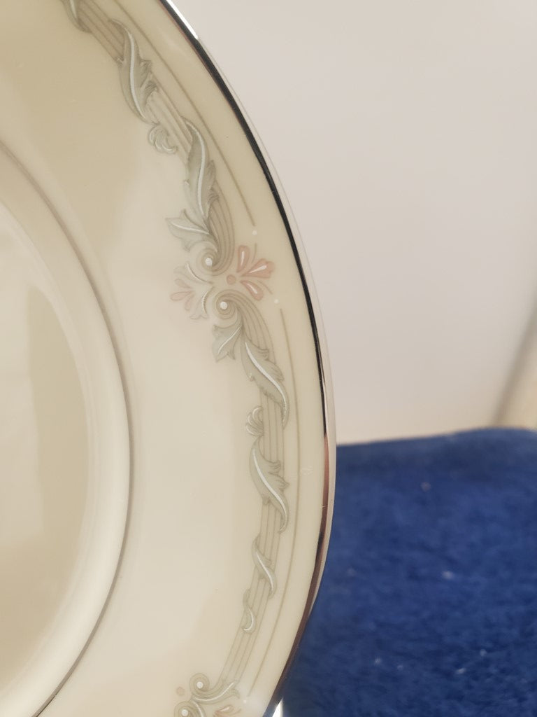 Set of 4 Lenox Kingston Salad Plates DG110425