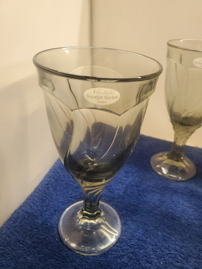 Set of 4 Noritake Sweet Swirl Water Goblets LK