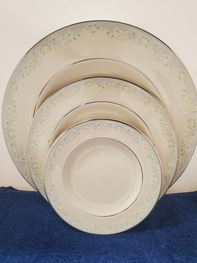 Pickard Misty Garden 3 Piece Set LK