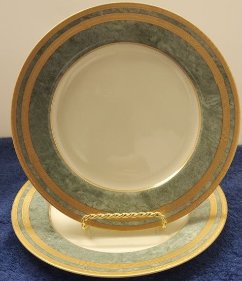 Set of 2 Mikasa Oscar De La Renta Jade Florentine Dinner Plates LK