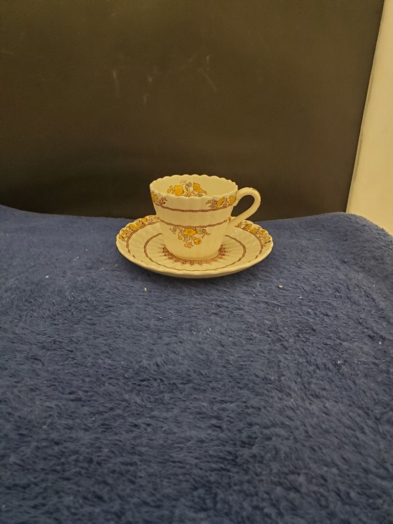 Spode Buttercup Set of 4 Demitasse Cup & Saucer Sets