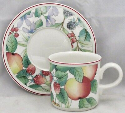 Set of 5 Villeroy & Boch Catalina 3" Flat Cup and Saucer Sets