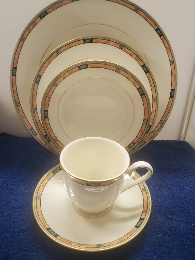 Lenox Desert Jewel 5 Piece Place Setting LK
