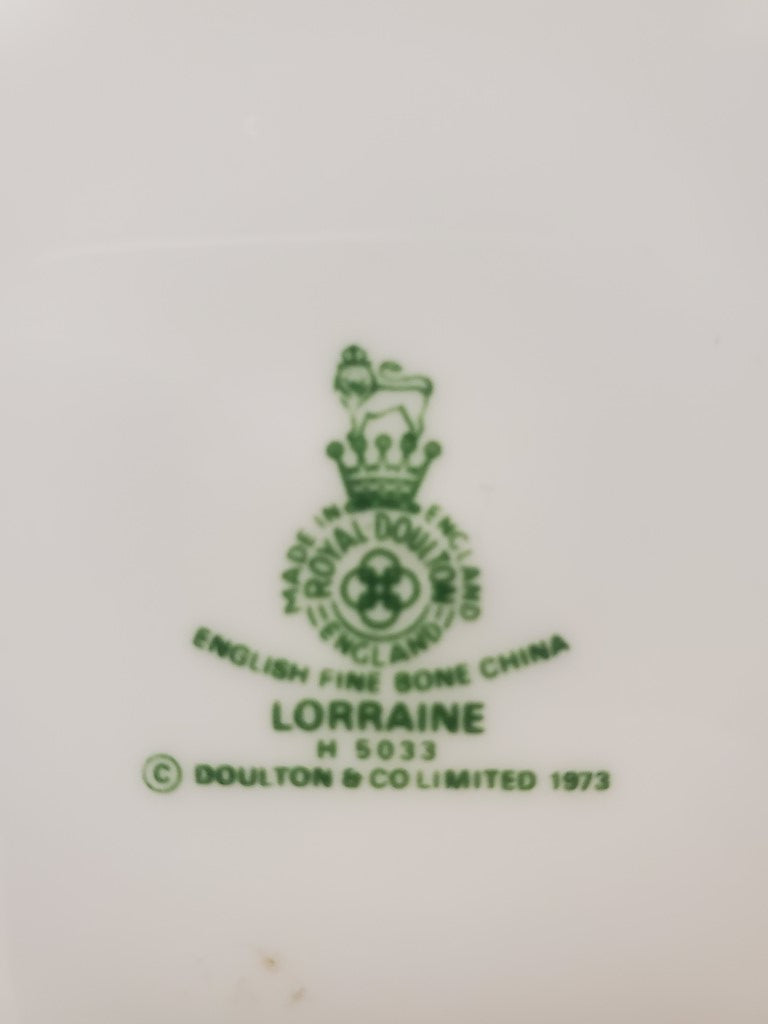 Set of 2 Royal Doulton Lorraine Dinner Plates