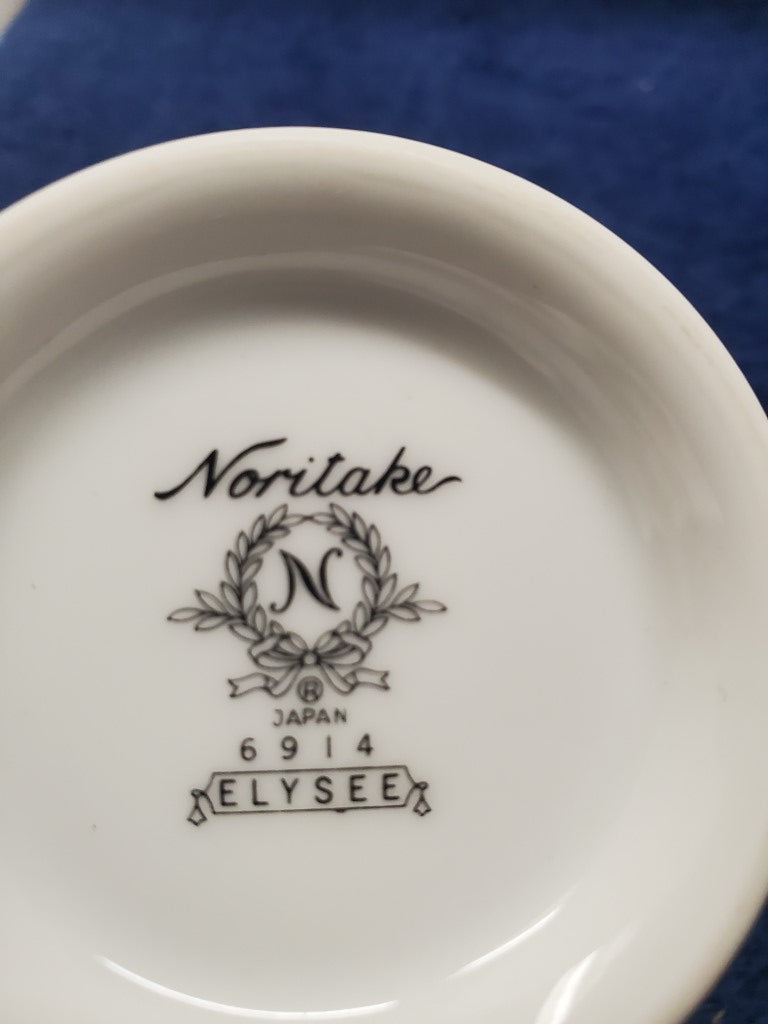 Noritake Elysee Creamer & Sugar Bowl with Lid LK