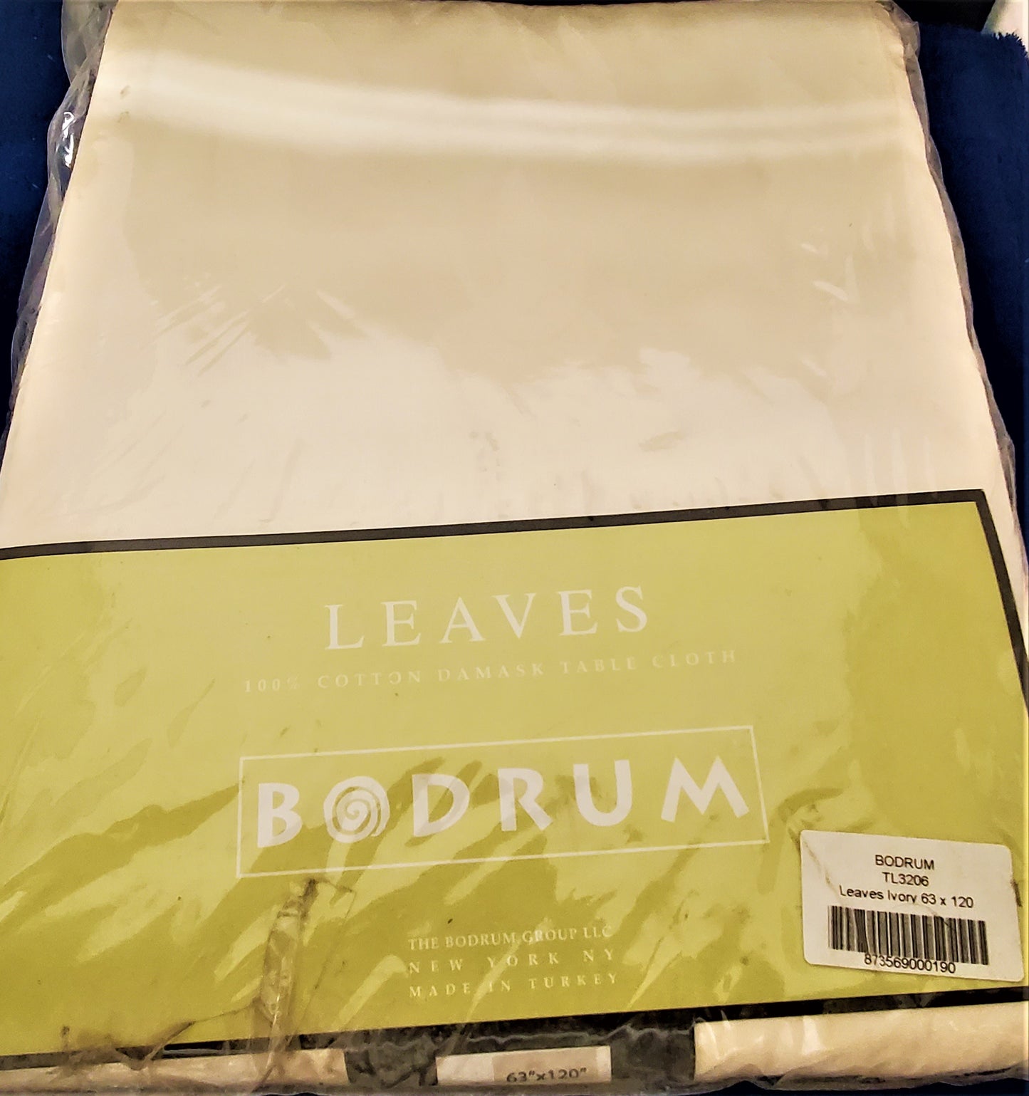 Bodrum Leaves Ivory Tablecloth 63"x120"