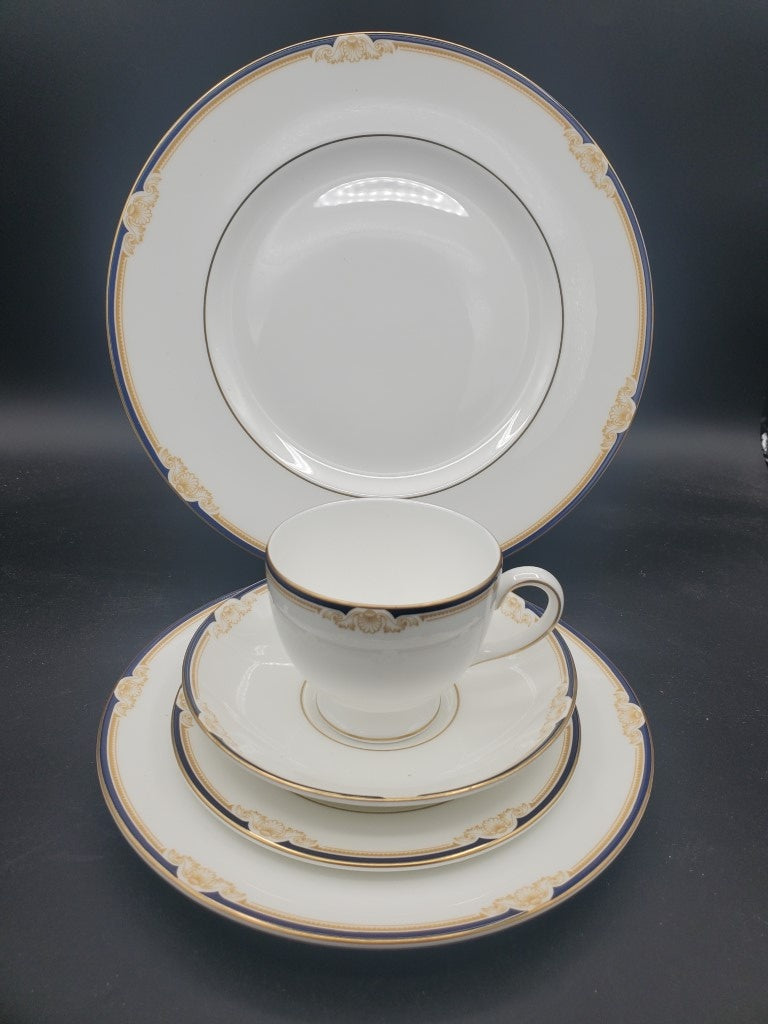 Wedgwood Cavendish 5 Piece Place Setting LK
