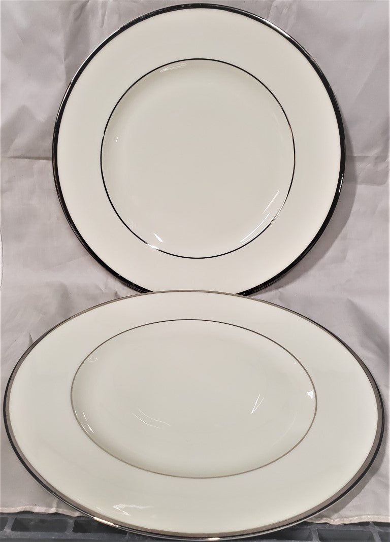 Set of 2 Wedgwood Majesty Platinum Dinner Plates