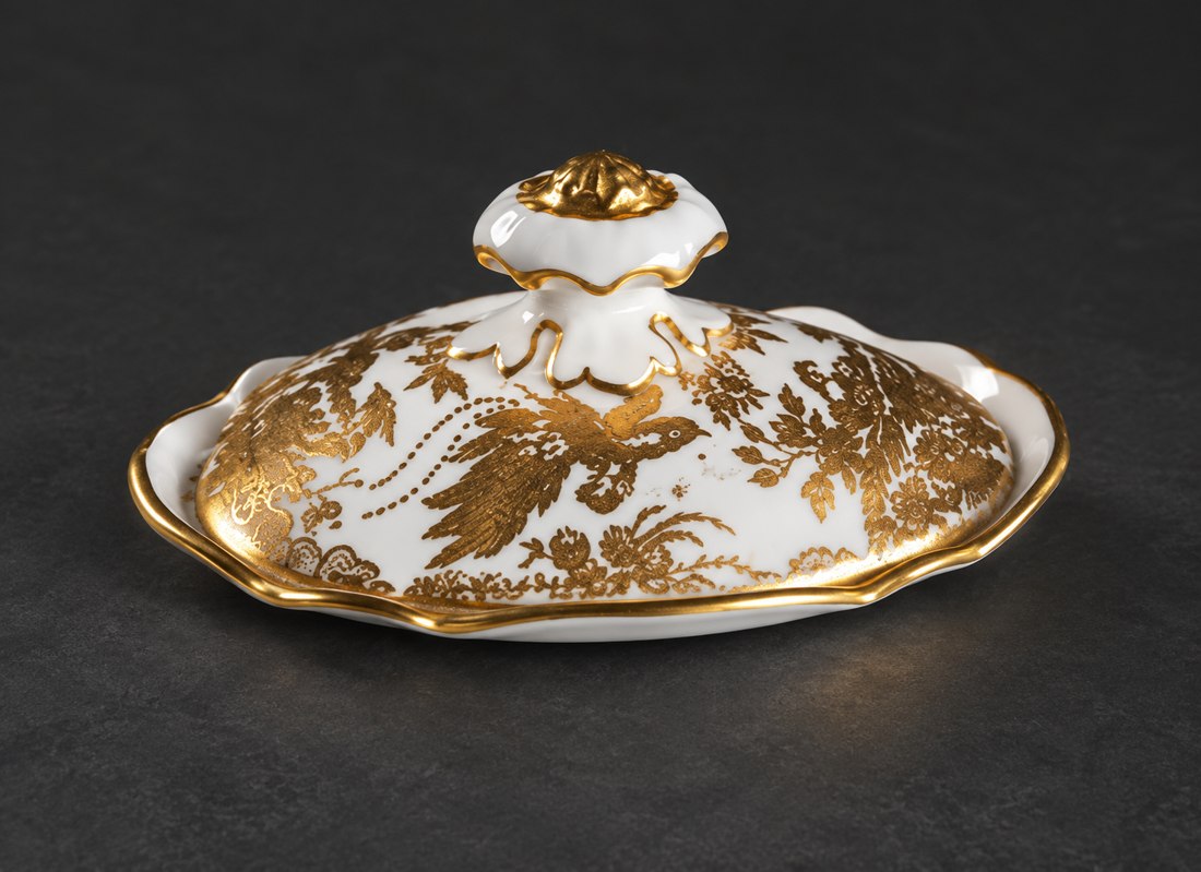 Royal Crown Derby Gold Aves Sugar Bowl Cover Only LK