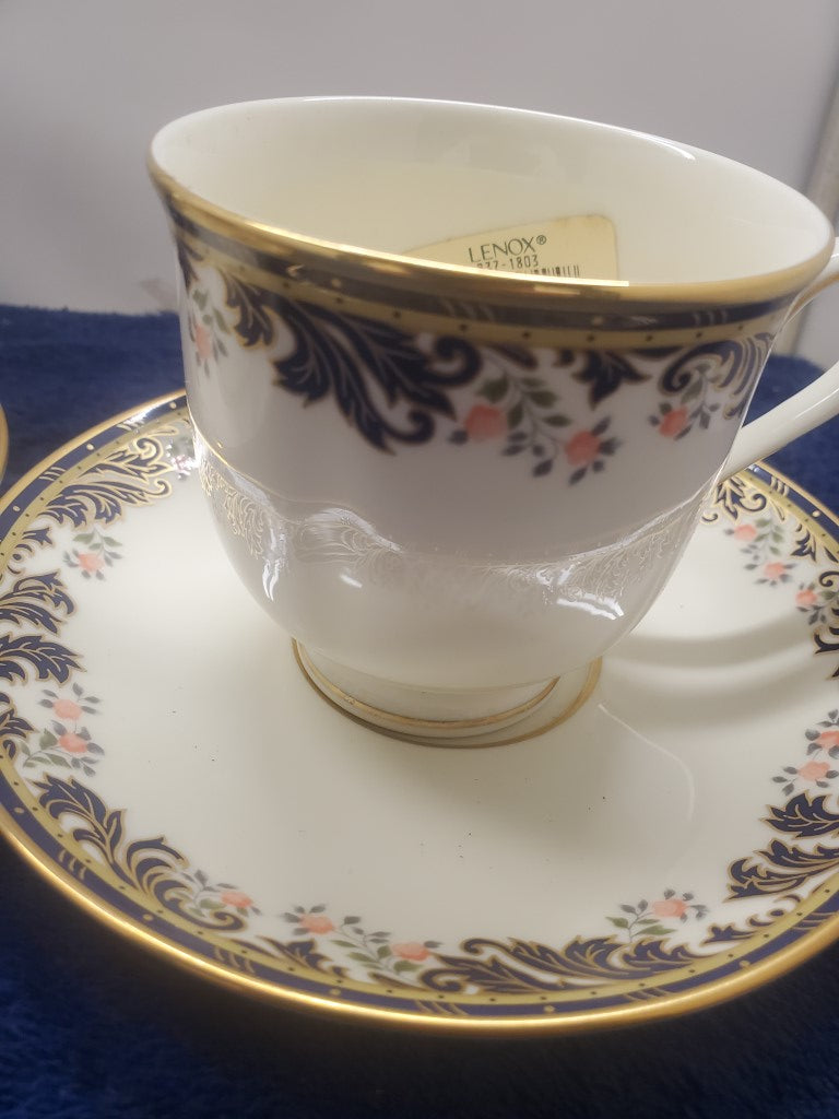 Set of 2 Lenox Meadow Breeze Cup & Saucer Sets LK