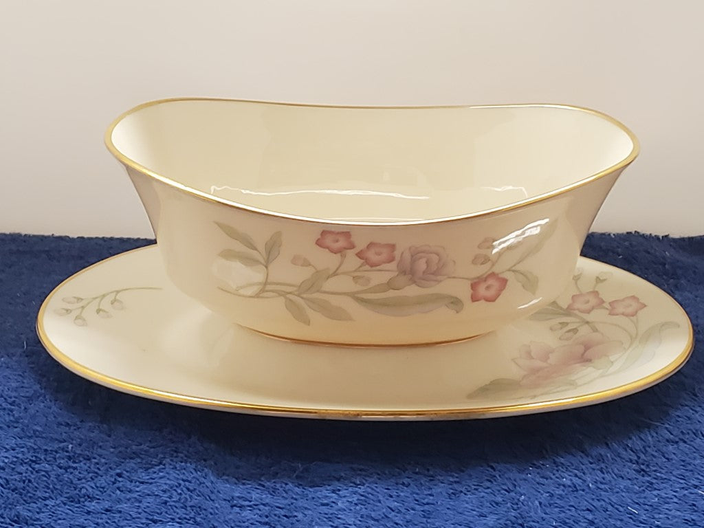 Lenox Heiress Gravy Boat & Attached Underplate LK