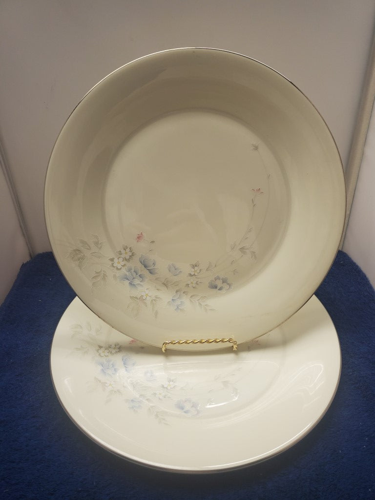 Set of 2 Royal Doulton Jessica Dinner Plates LK