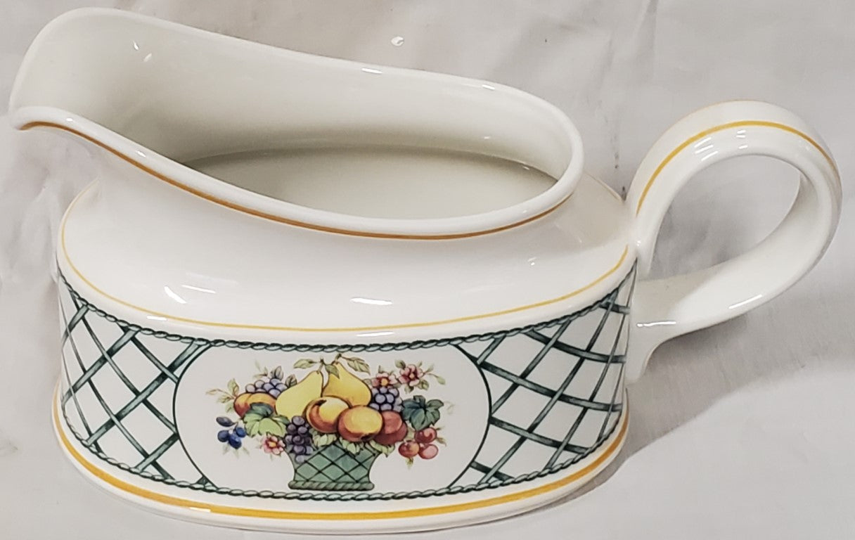 Villeroy & Boch Basket Gravy Boat –