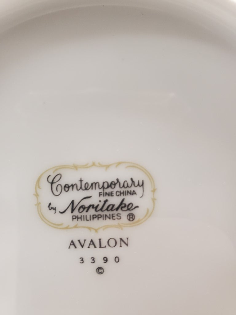 Set of 5 Noritake Avalon Coupe Soup Bowls LK