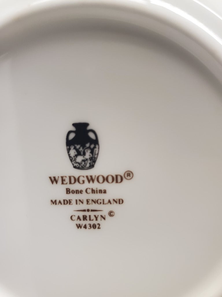 Set of 5 Wedgwood Carlyn Rim Soup Bowls