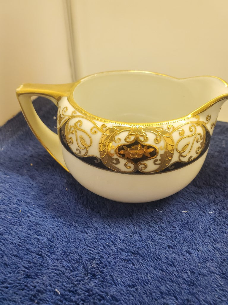 Noritake 20056 Creamer & Sugar Bowl with Lid LK