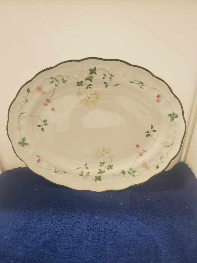 Royal Doulton Southdown Oval Serving Platter LK