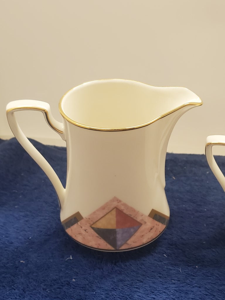 Noritake Momentum Creamer & Sugar Bowl with Lid LK
