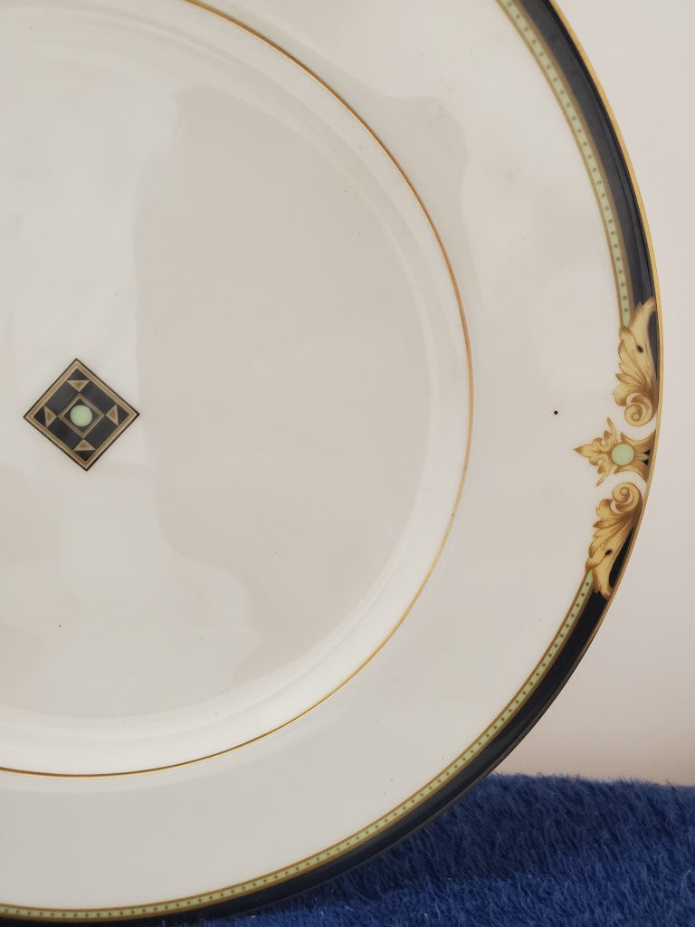 Noritake Crownpointe 4 Piece Place Setting LK