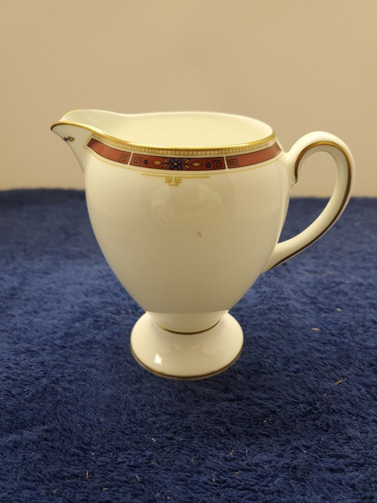 Wedgwood Colorado Creamer (Globe)