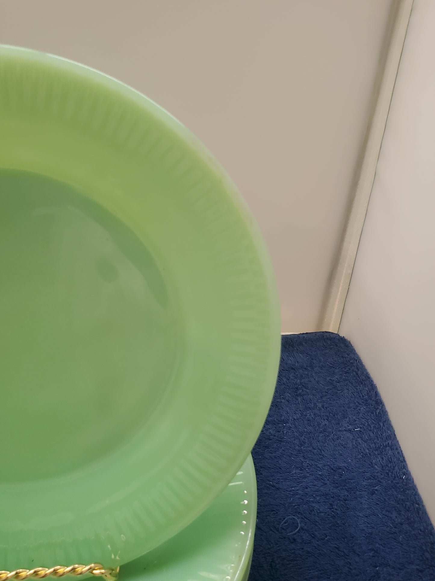 Set of 5 Anchor Hocking Fire King Jane Ray Jadeite Salad Plates LK