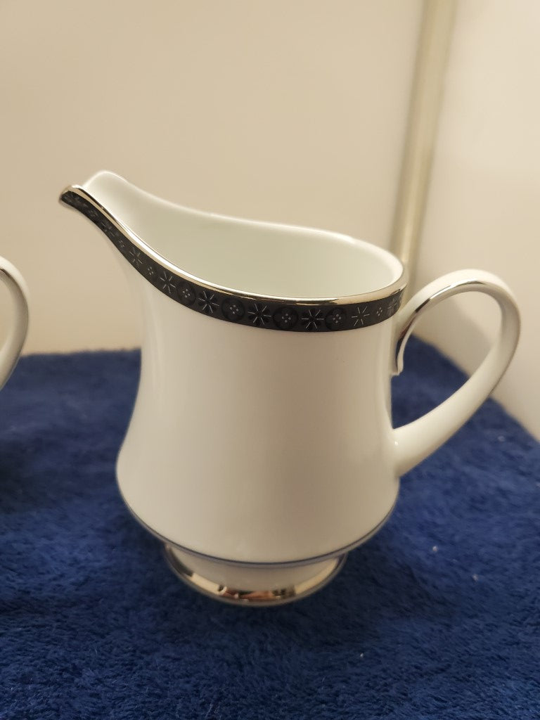 Noritake Peking Creamer LK