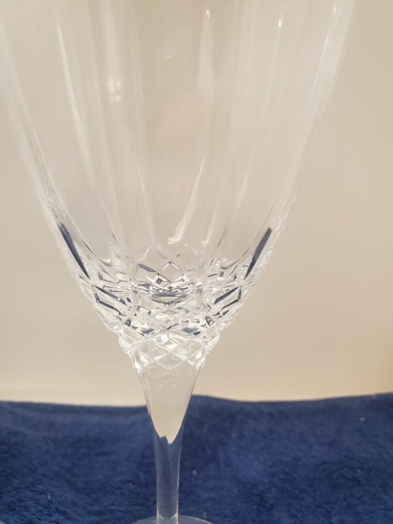Set of 2 Waterford Arcadia Wine Goblets LK