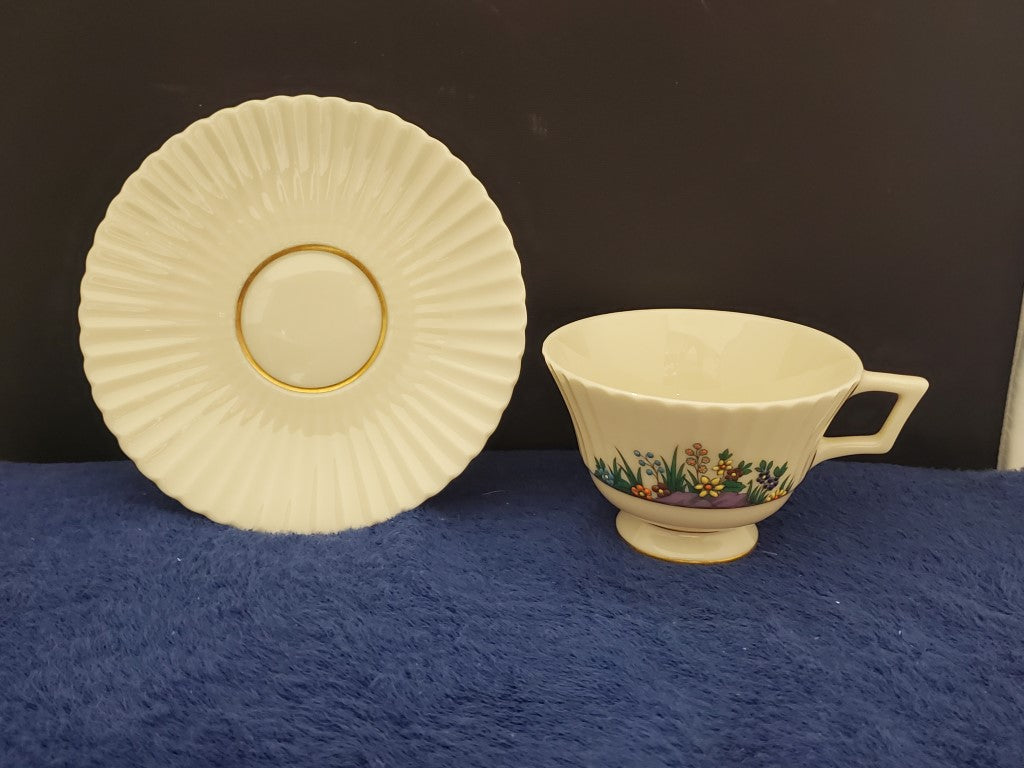 Set of 5 Lenox Rutledge Cup & Saucer Sets